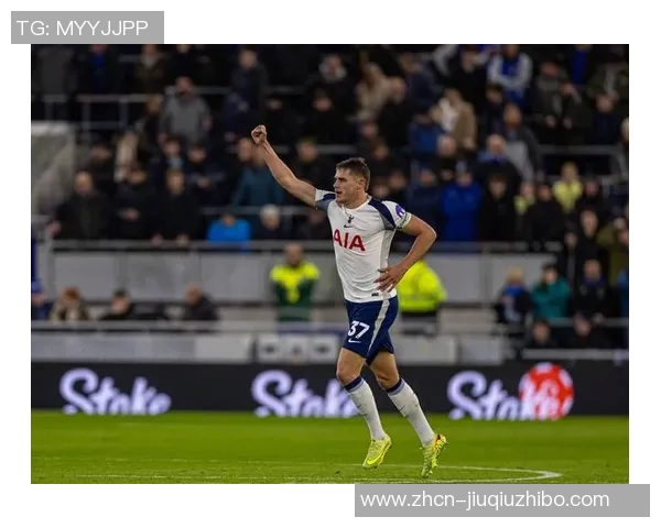 热刺足球俱乐部:追寻荣耀与梦想的英超传奇之路 热刺足球俱乐部:追寻荣耀与梦想的英超传奇之路